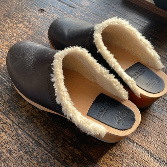 Maguba Swedish shearling clog - Picture 2 of 4